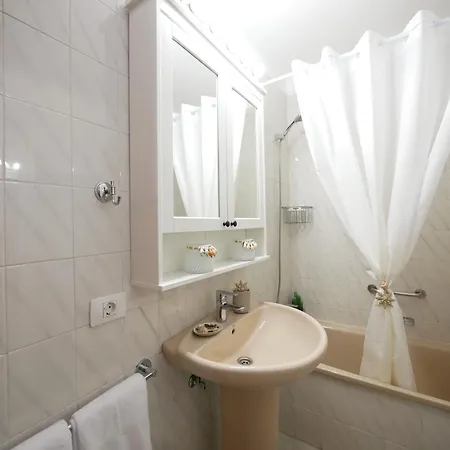 La Casa De Pitis Apartment *